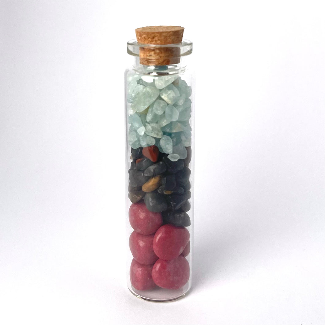 THULITE WITH ONYX MULTICOLOR AND AQUAMARINE IN BOTTLE