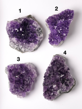 Load image into Gallery viewer, AMETHYST CLUSTER