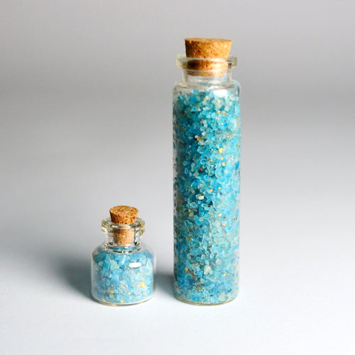 APATITE MICRO WITH GOLD IN BOTTLE